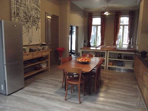 Mann Belgien Apartment Aktionscode Booking.com