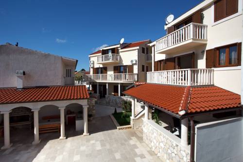 Tisno Kroatien Apartment Aktionscode Booking.com
