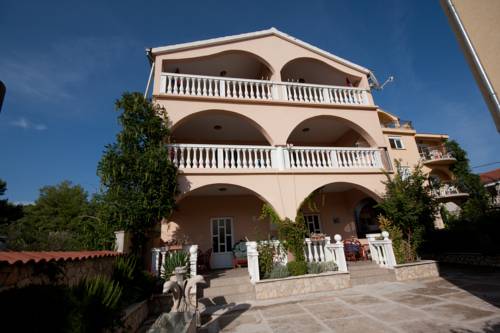 Tribunj Kroatien Apartment Aktionscode Booking.com